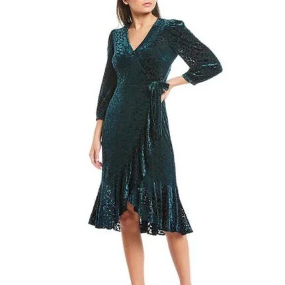 calvin klein v neck midi fit & flare dress MILLY Linda Stretch Cady Midi Fit And Flare Midi Dress 2